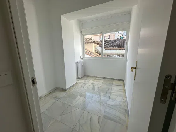 Alquiler de piso en Plaza de Mariana Pineda, 7 - Foto 11