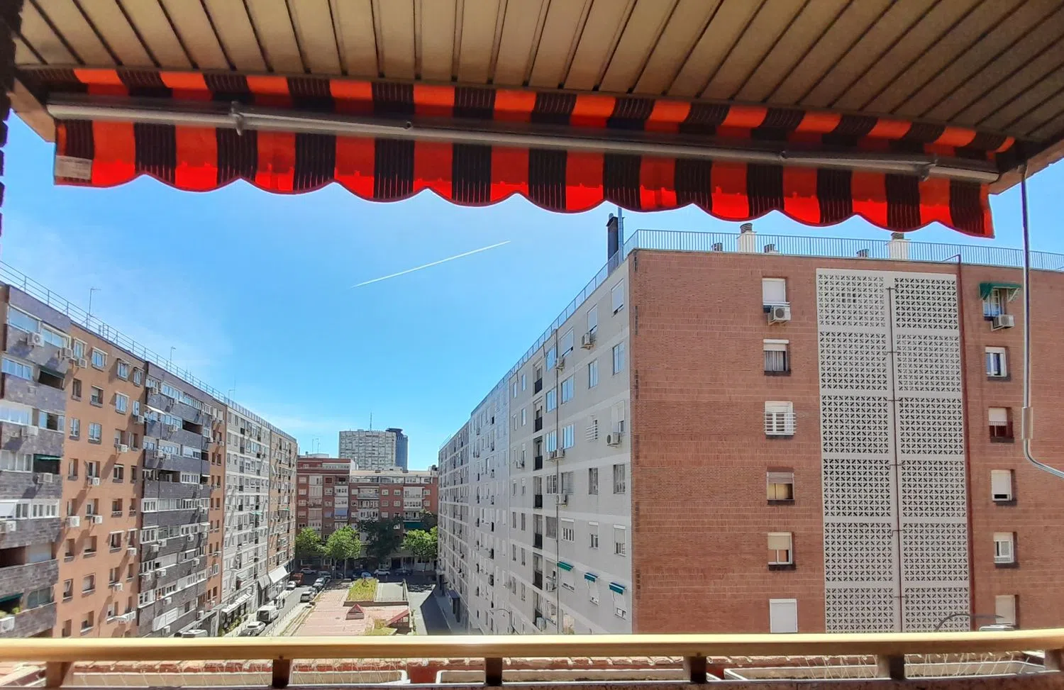 Piso en calle de Dulcinea, 65 - Foto 4