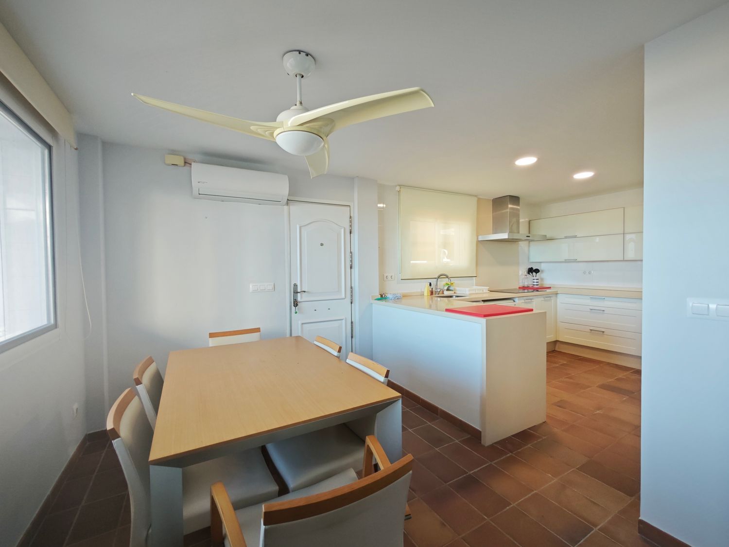 Chalet adosado en plaza del Maestrat, 4 - Foto 5