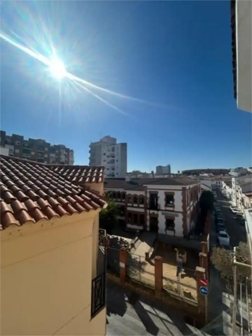 Piso en Centro (Suárez Somonte) - Foto 5