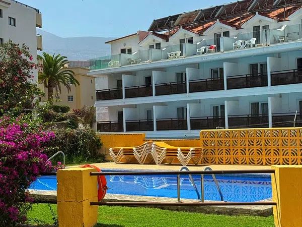 Piso en avenida Marqués de Villanueva del Prado, 4