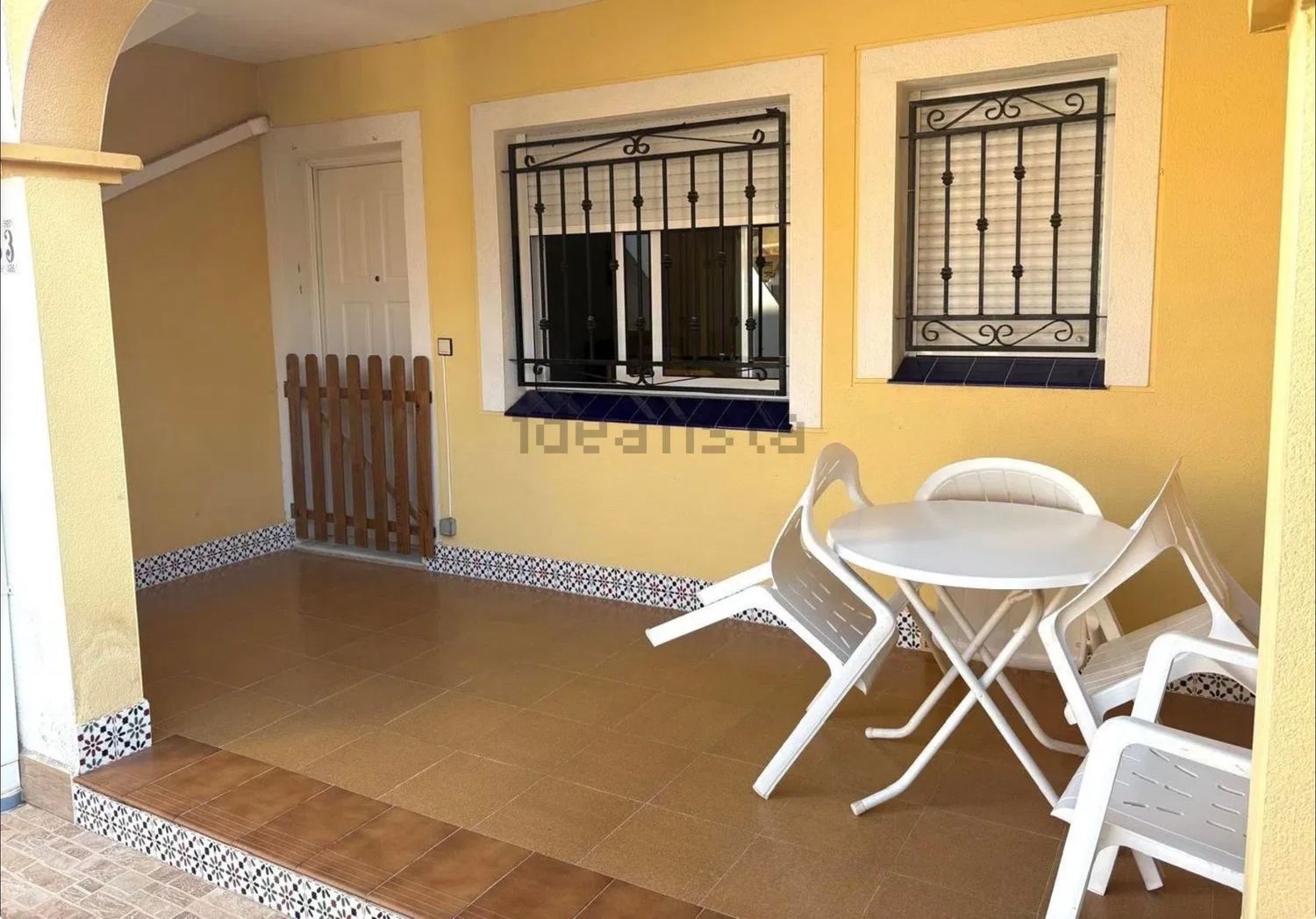 Piso en Calle Lagunas de Ruidera, 648, Zona Lago - Los Almendros - Foto 4