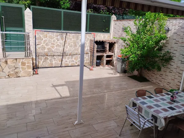 Chalet adosado en Calle Gabriela Mistral, 4, Hospital, Hospital - Foto 3