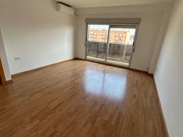 Piso en  Carrer d'Abén al Abbar - Foto 1