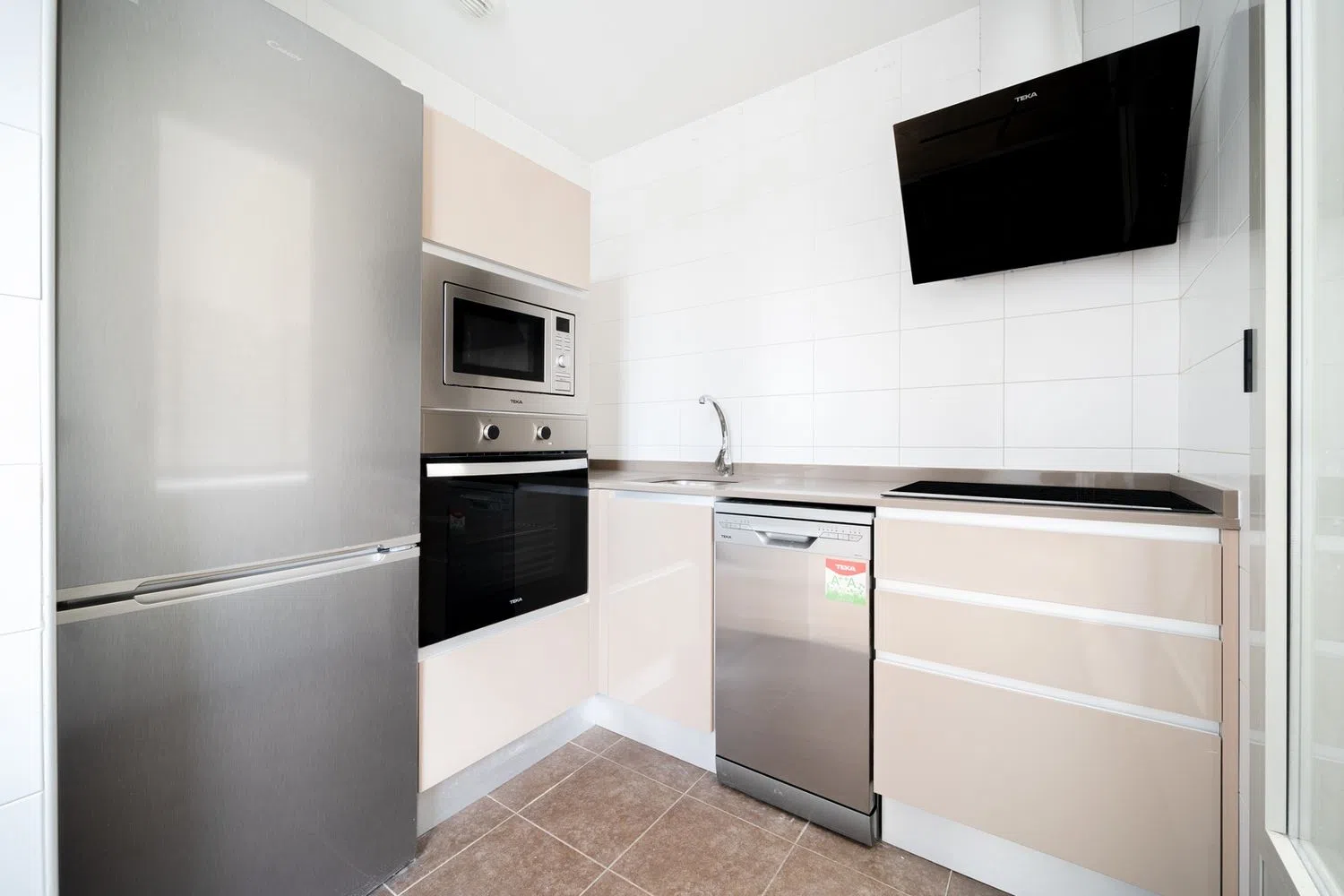 Piso en calle Cefeo - Foto 12