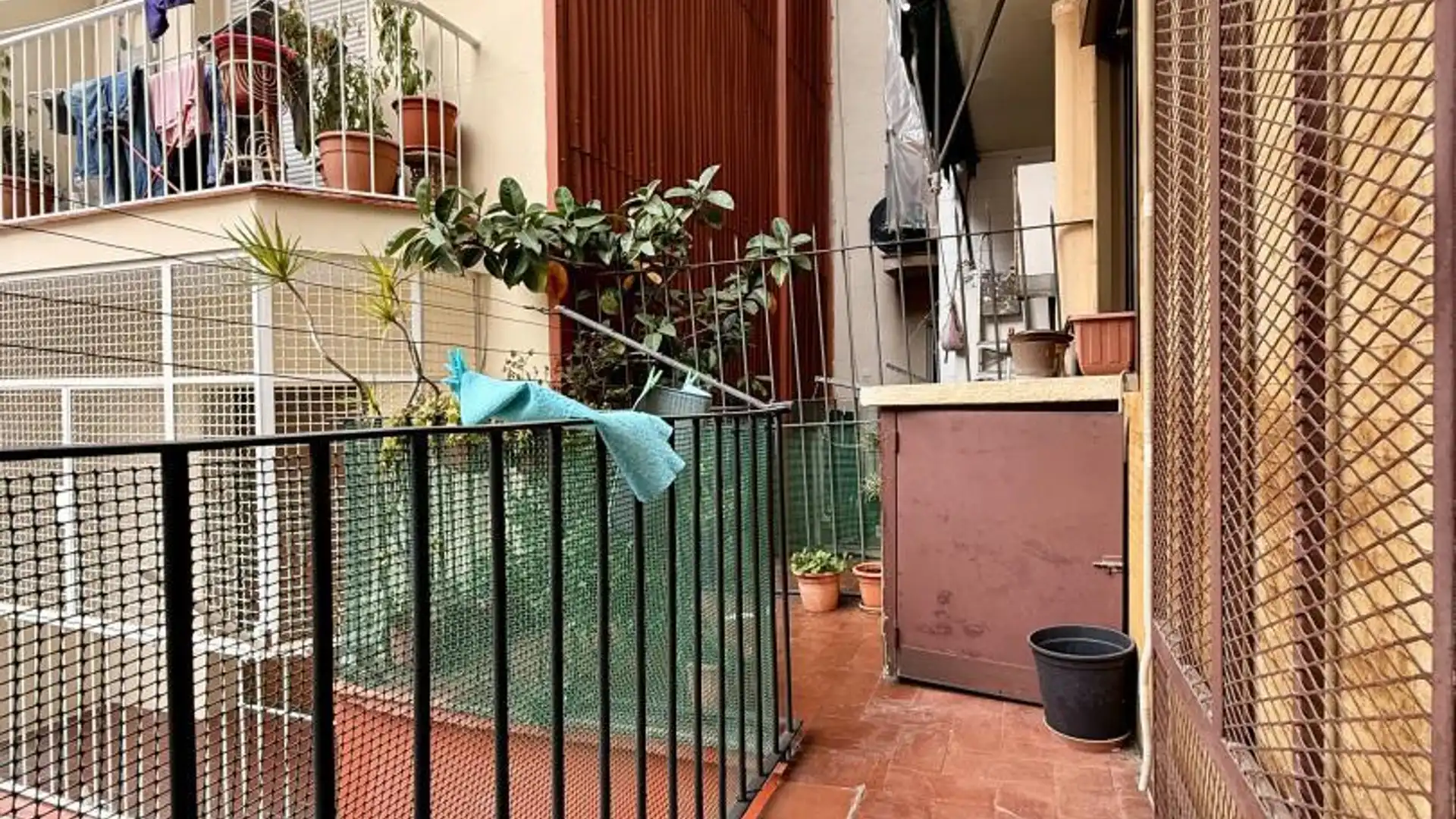 Piso en  Carrer de Cabanes 24 - Foto 8