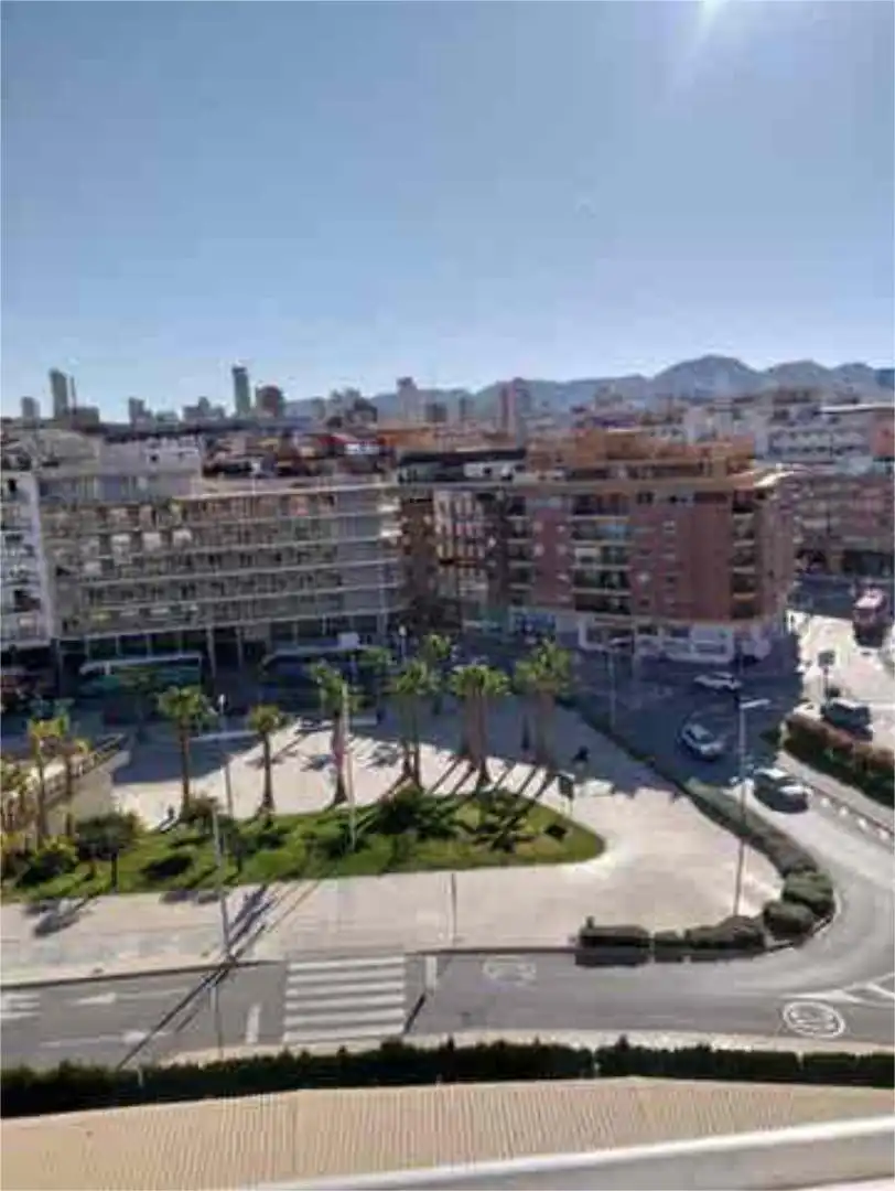 Apartamento en playa Poniente Benidorm - Foto 1