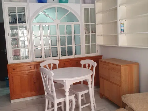 Piso en calle Nosquera, 2