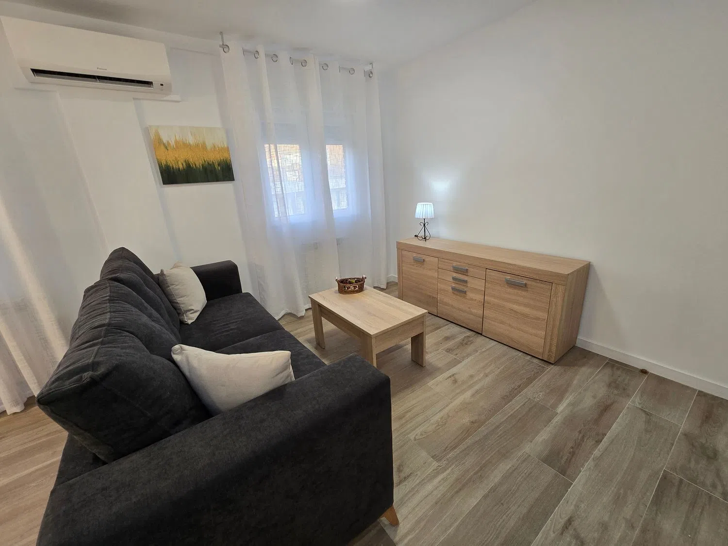 Piso en Barrio Tres Olivos - Valverde - Foto 3