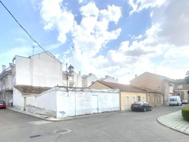 Casa adosada en  Calle Sebastián Elcano 11 - Foto 1