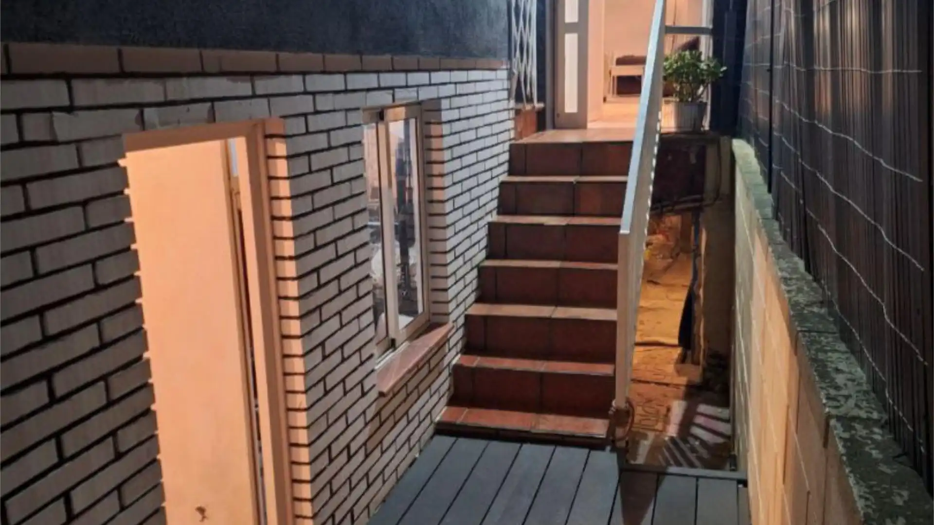 Casa adosada en  Carrer de Còrdova 242 - Foto 1