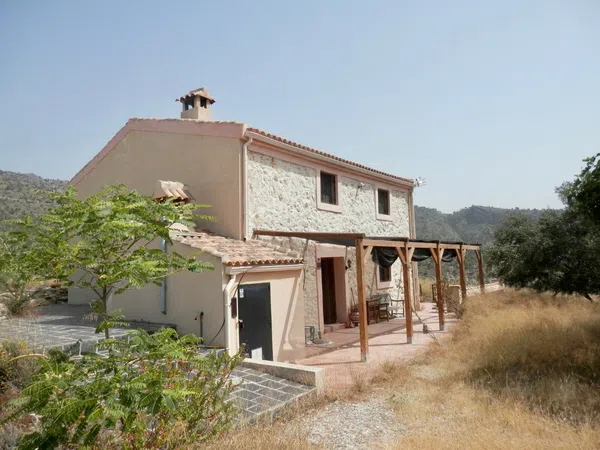 Casa rural en Via Camino la Charrara s/n - Foto 2