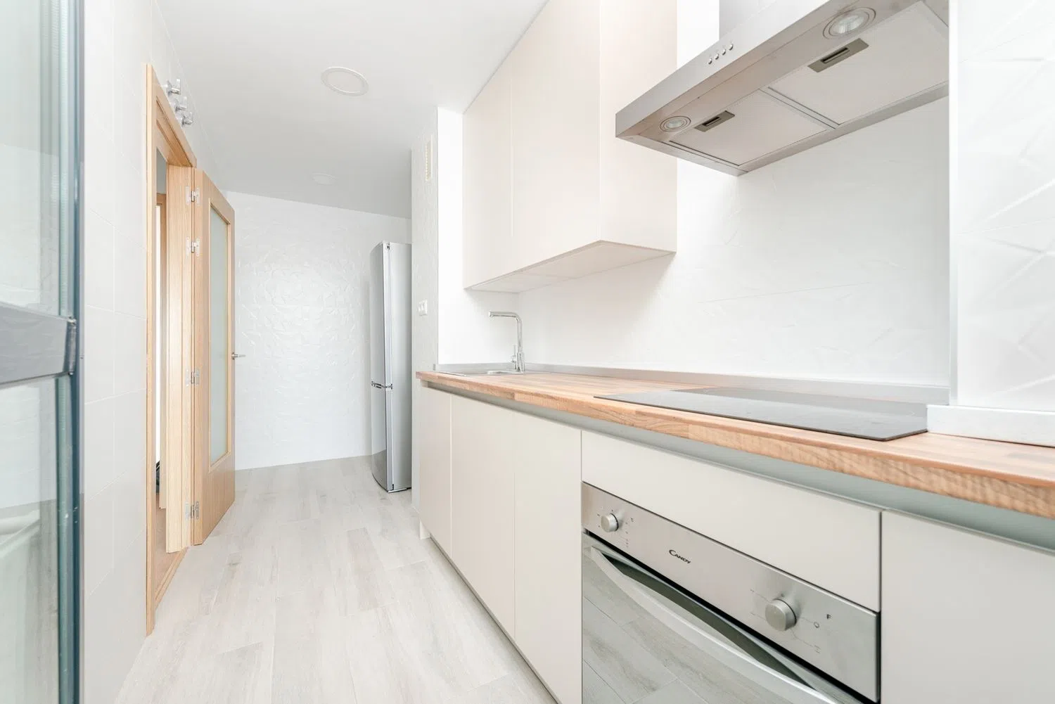 Piso en avenida Joan Miró - Foto 10