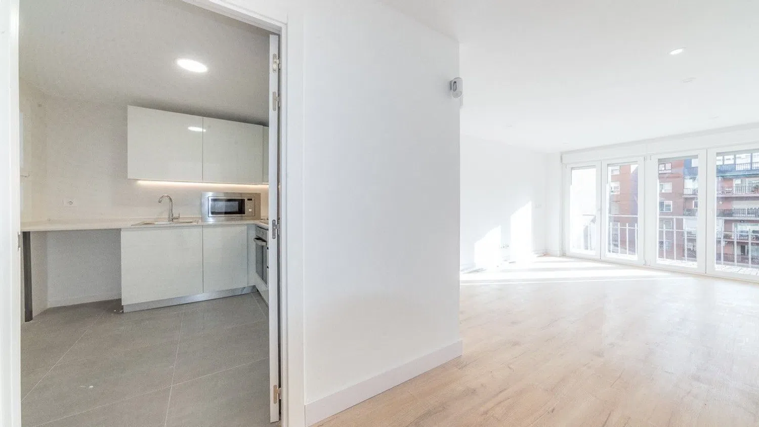 Piso en calle de la Virgen de Aránzazu, 37 - Foto 1