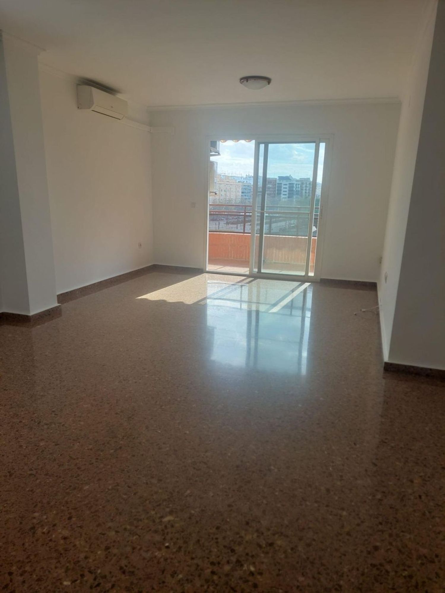 Piso en Calle del Pare Urbano - Foto 15