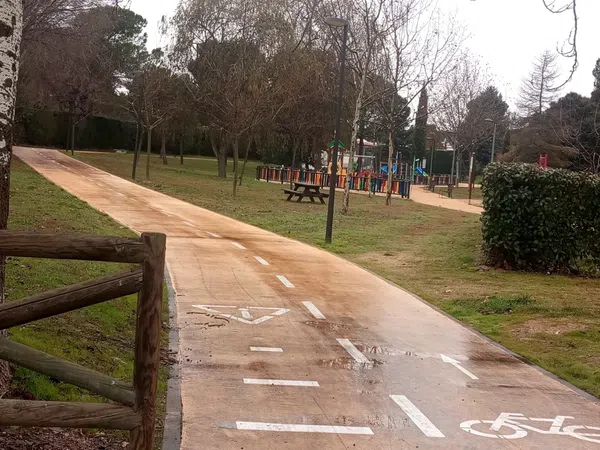 Chalet pareado en Urbanización Montelomas s/n dos - Foto 36