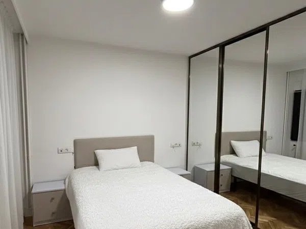 Piso en avenida Campoamor, 14 - Foto 3