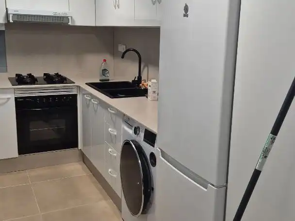 Piso en  Carrer de José María Haro 4 - Foto 8