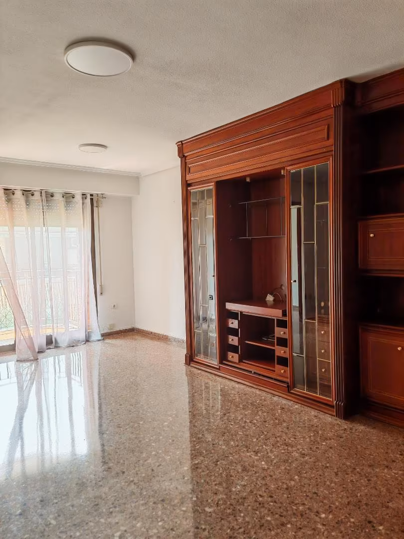 Piso en  Carrer de Sagunt 60