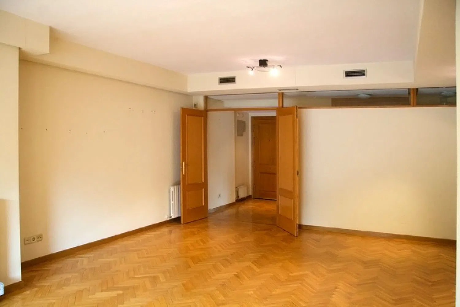 Piso en calle Tramontana, 26 - Foto 3