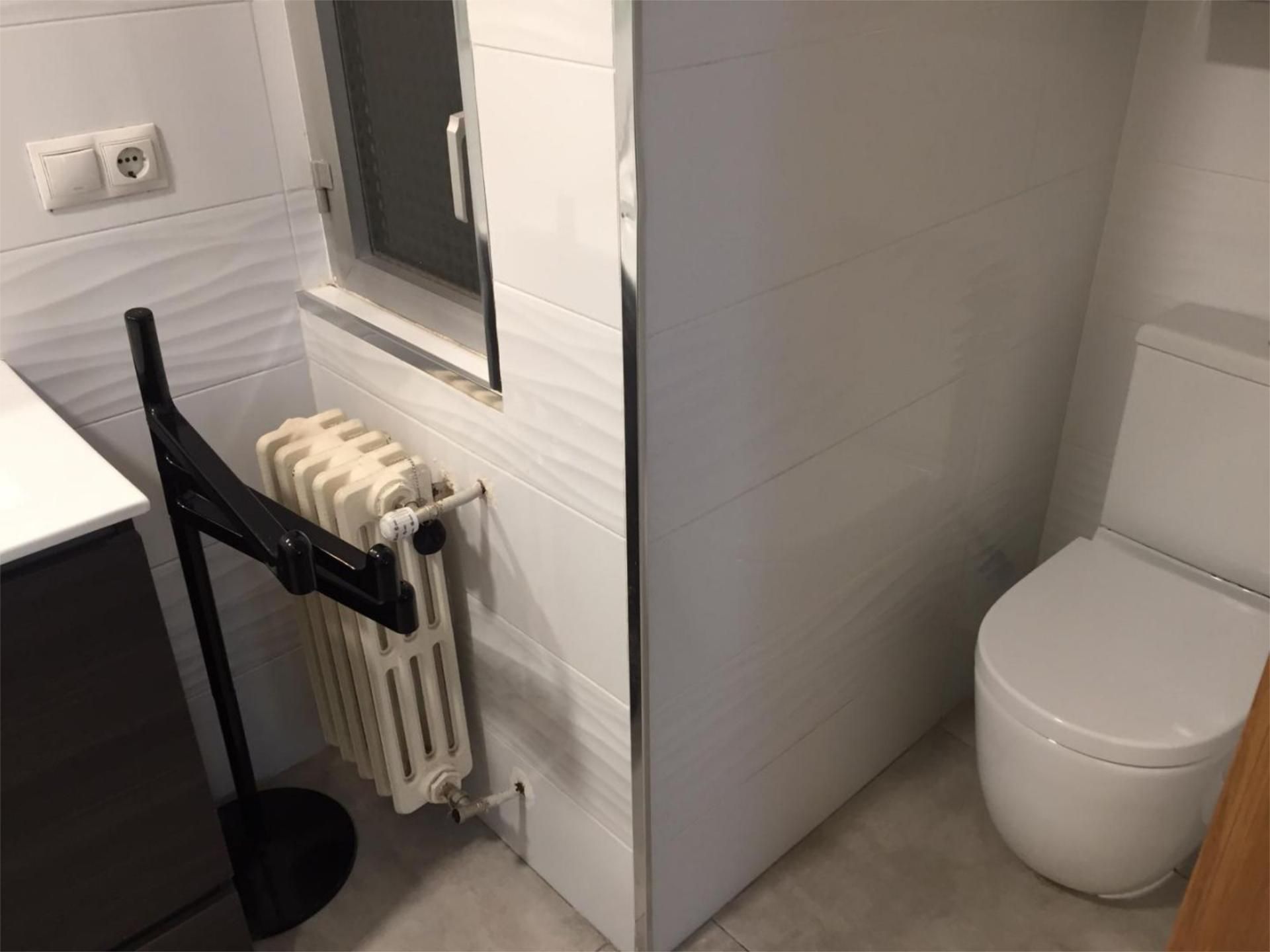 Piso en  Avenida de Villamayor 14 - Foto 17