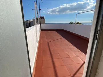 Estudio en  Carrer de la Plaça 8 - Foto 1