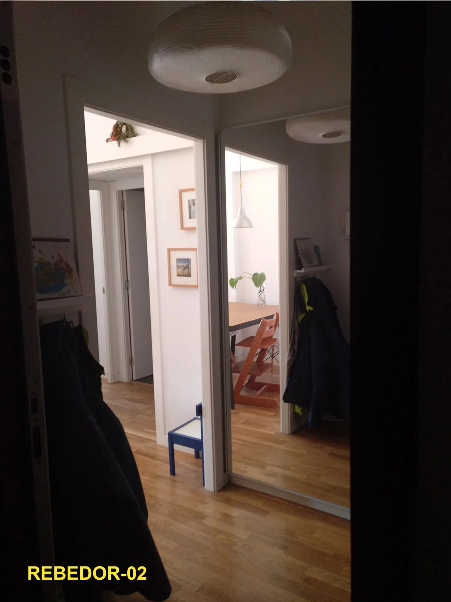 Piso en calle de Calàbria, 112 - Foto 3