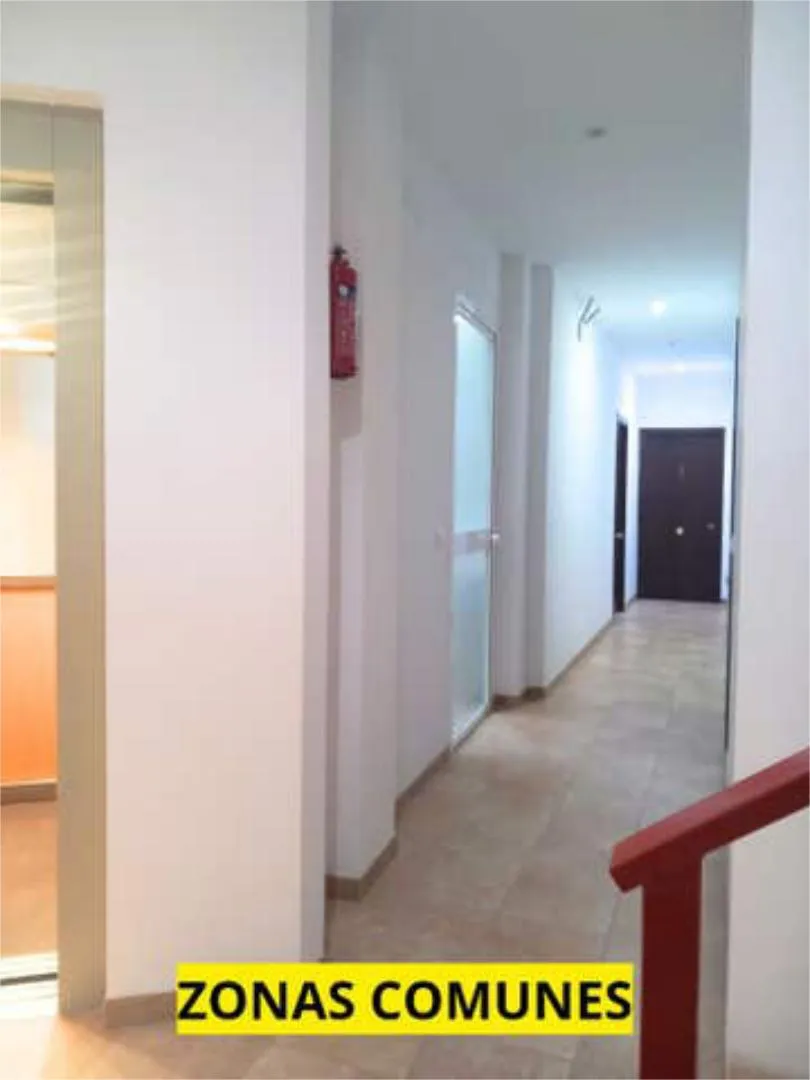 Apartamento en AVD SEVILLA CADIZ - Foto 2