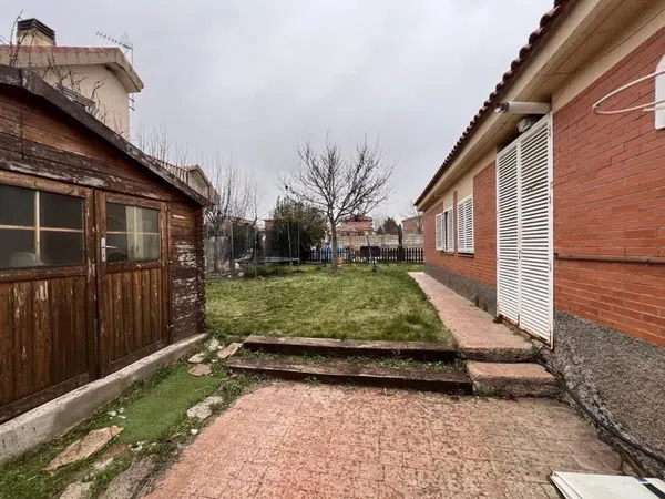 Casa independiente en avenida de Chiloeches, 45 - Foto 25