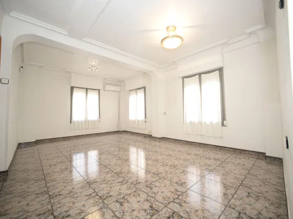 Piso en calle la Torre, 93