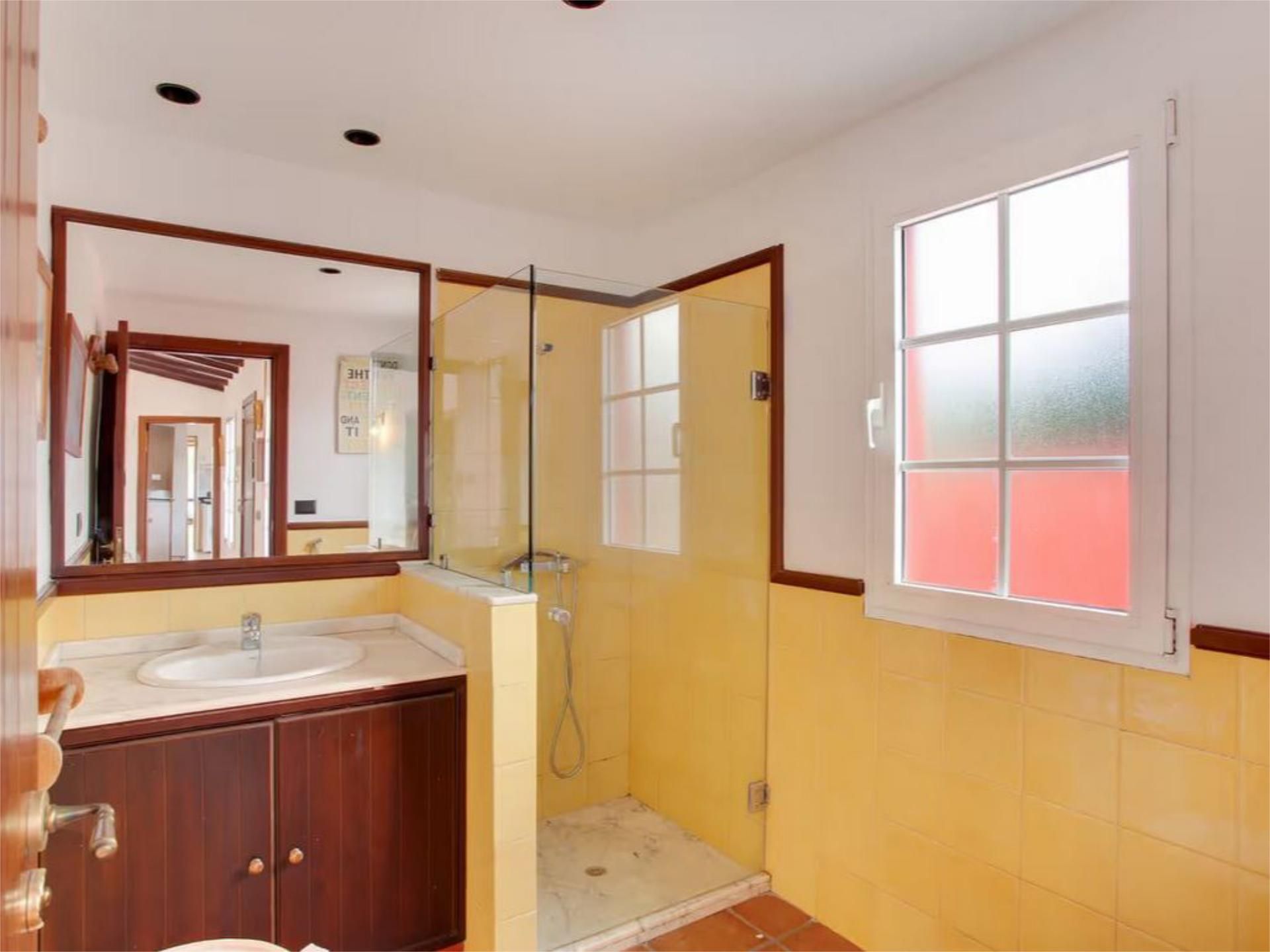 Casa adosada en  Avenida de Tamaragua 73 - Foto 17