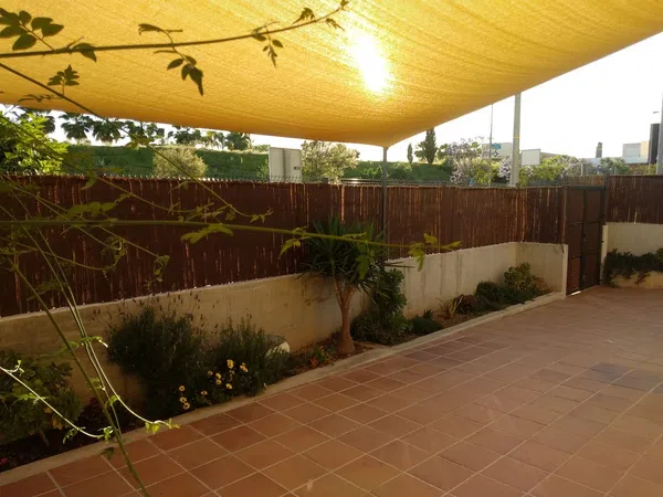 Piso en calle Constanza de Avilés, 31 - Foto 1