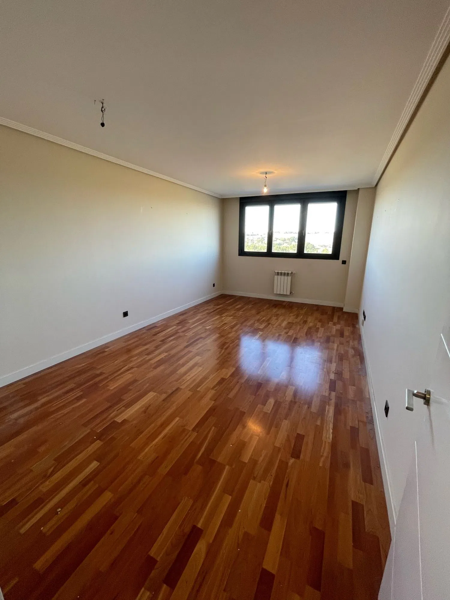 Piso en calle de César Cort Botí, 183 - Foto 1