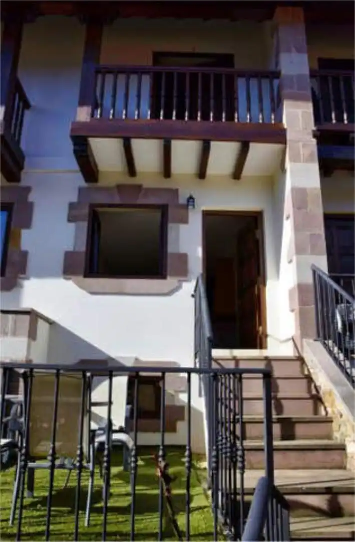 Casa adosada en Camaleño - Foto 3