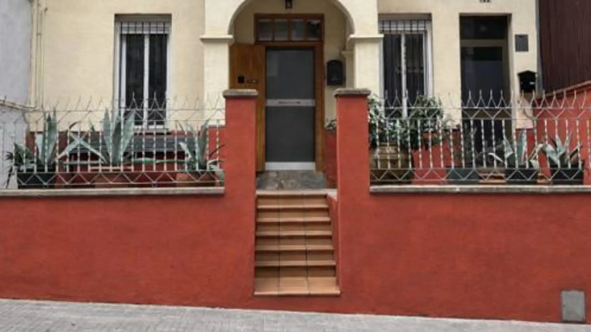 Piso en  Carrer del Poeta Mistral 11 - Foto 1