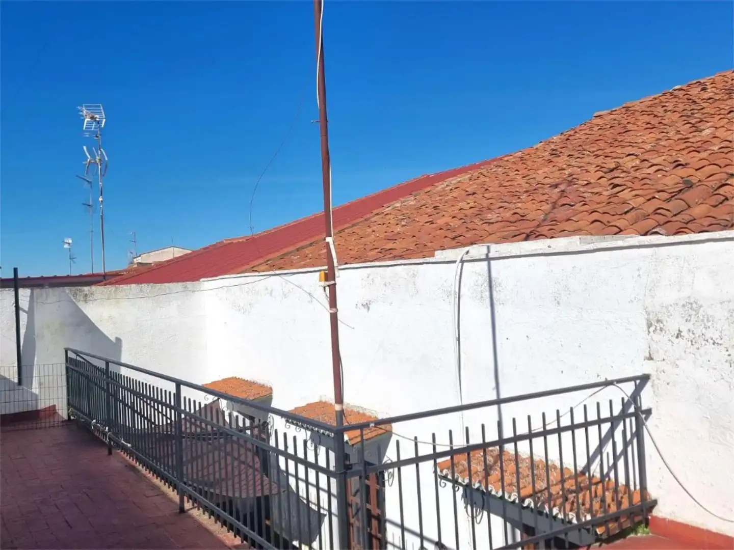 Casa adosada en  Calle Nicolás Megía 16 - Foto 9