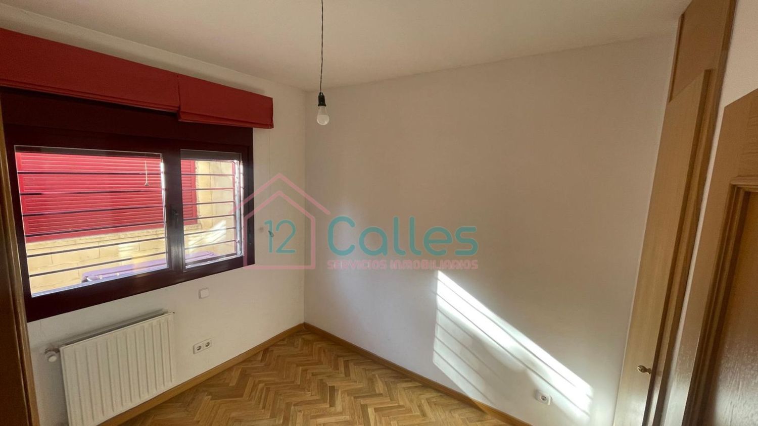 Chalet adosado en Calle Alhambra de Granada s/n, Nuevo Aranjuez-Ciudad de las Artes - Foto 13