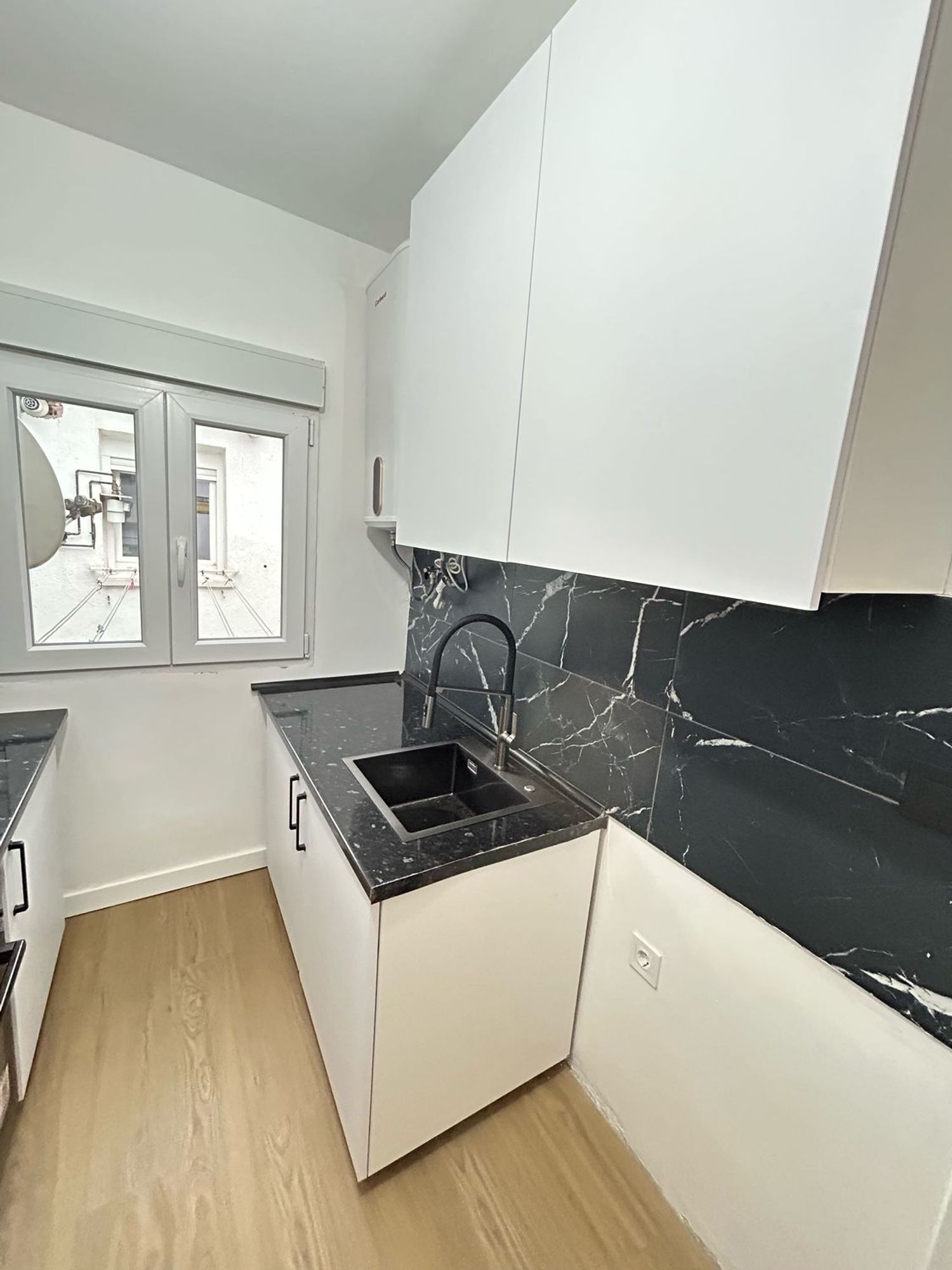 Piso en Reyes Católicos - Foto 15