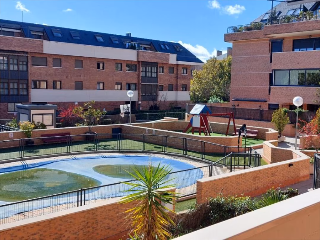 Piso en  Calle Castillo de Arévalo s/n - Foto 2