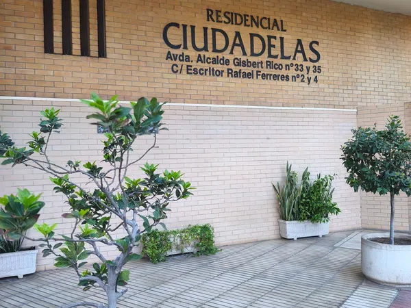 Piso en avenida de l'Alcalde Gisbert Rico, 1 - Foto 2