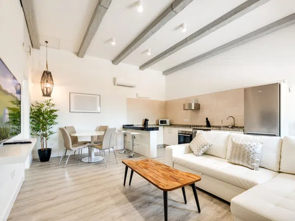 Piso en calle Juan Larrea, 24