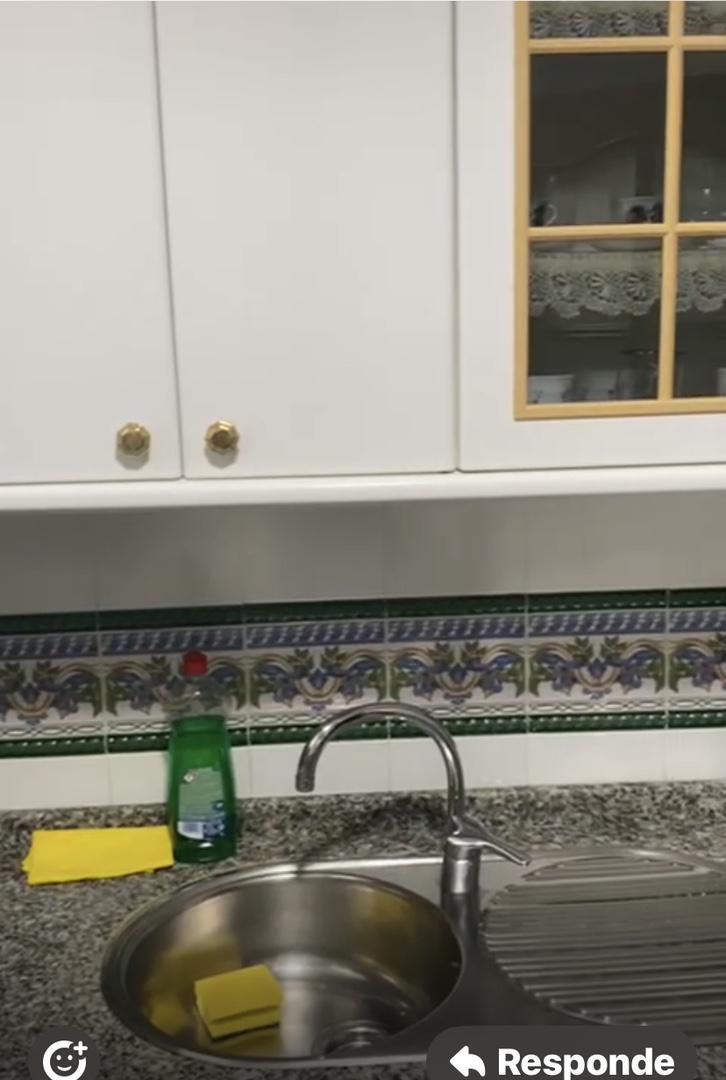 Piso en  Calle Espartinas 6 - Foto 8