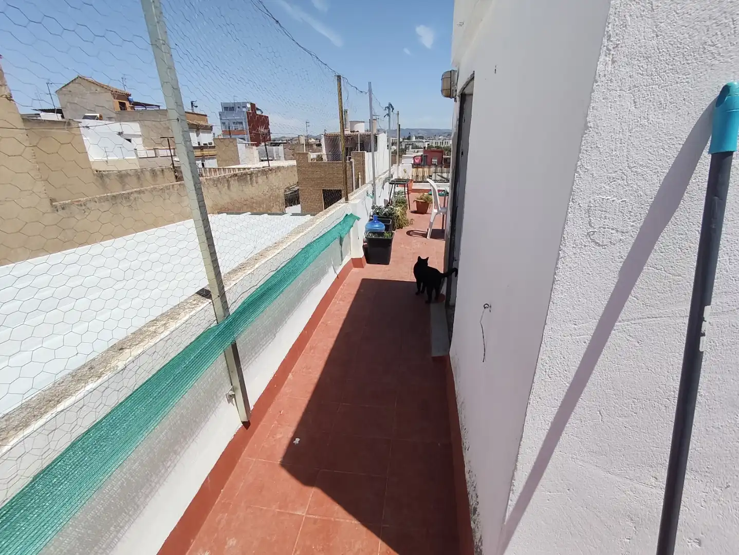 Casa adosada en  Carrer Sant Marc 21 - Foto 4