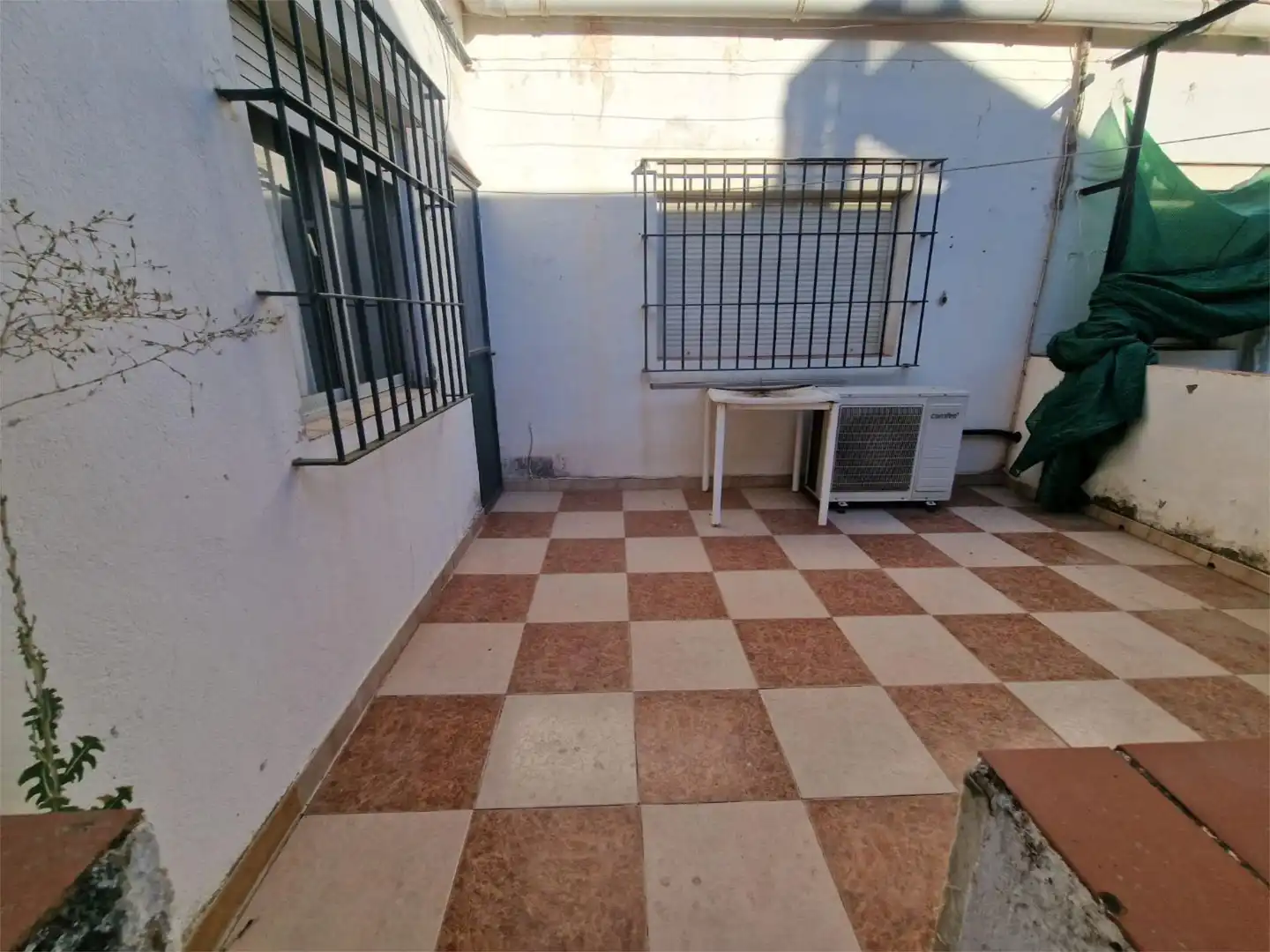 Planta baja en  Avenida del Cuervo 23 - Foto 5