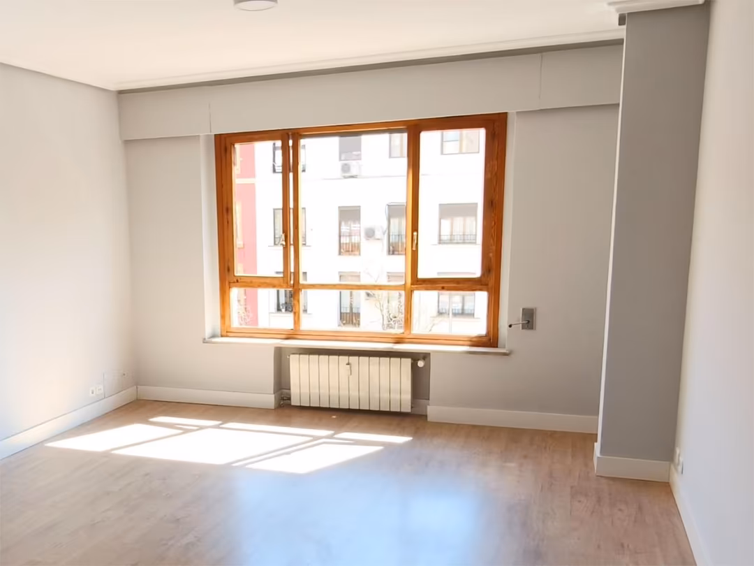 Piso en  Calle del Alcalde Sainz de Baranda 31