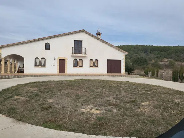 Casa o chalet independiente en Bv-2128 s/n - Foto 1