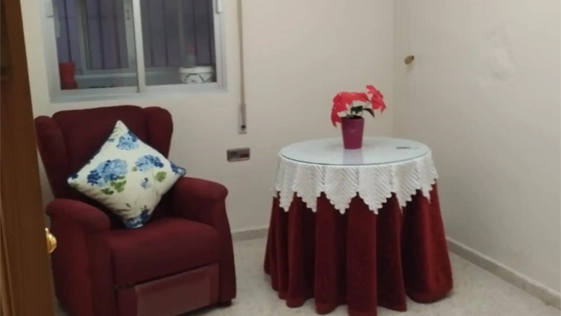 Piso en  Paseo Marítimo de Poniente N 39 - Foto 6