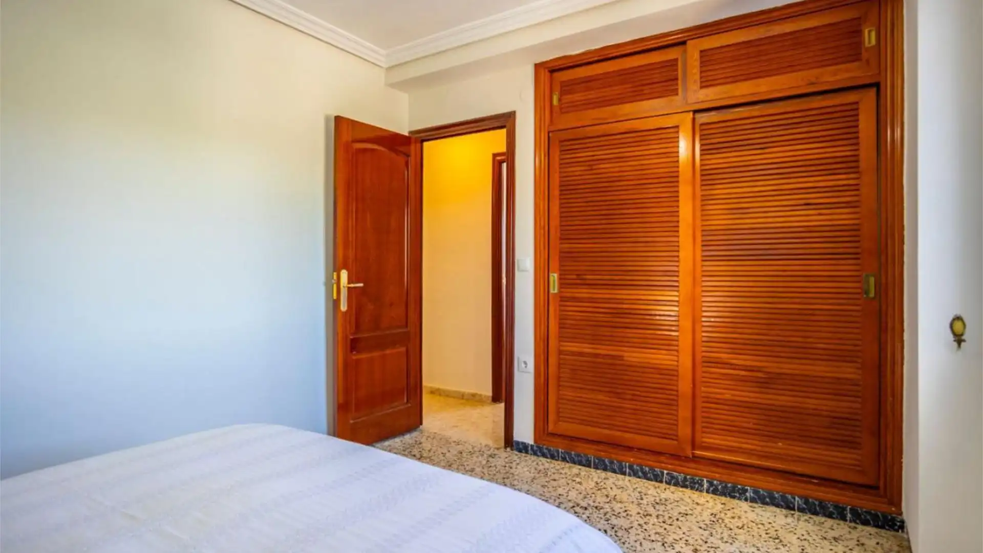 Piso en  Calle Virgen de las Torres 12 - Foto 13