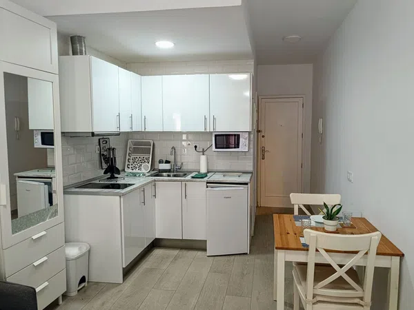 Estudio en Calle Nicolás Estévanez, 54 - Foto 2