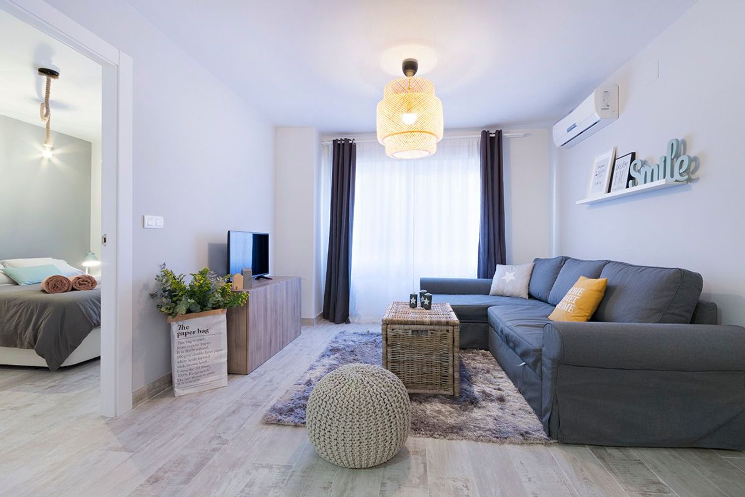 Piso en calle Andorra, 1 - Foto 1